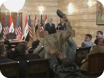 نقره لتكبير أو تصغير الصورة ونقرتين لعرض الصورة في صفحة مستقلة بحجمها الطبيعي نقره لتكبير أو تصغير الصورة ونقرتين لعرض الصورة في صفحة مستقلة بحجمها الطبيعي